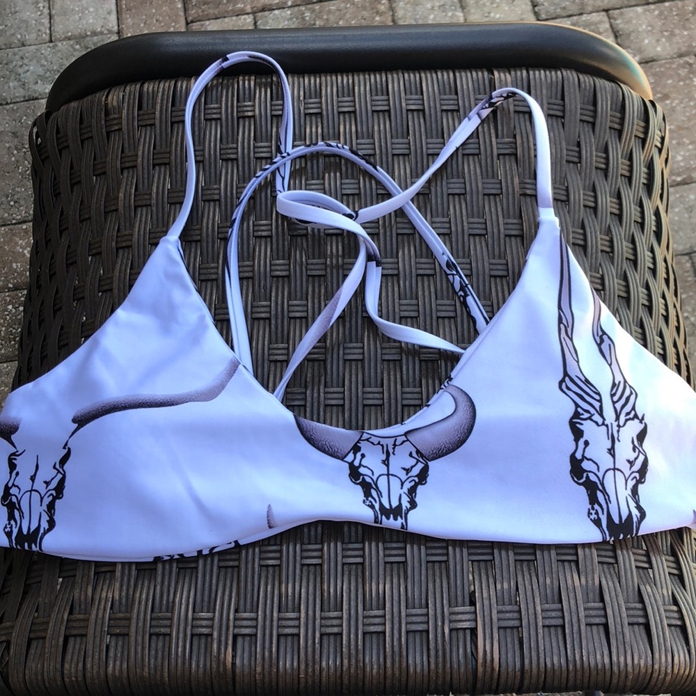 Bikini top
